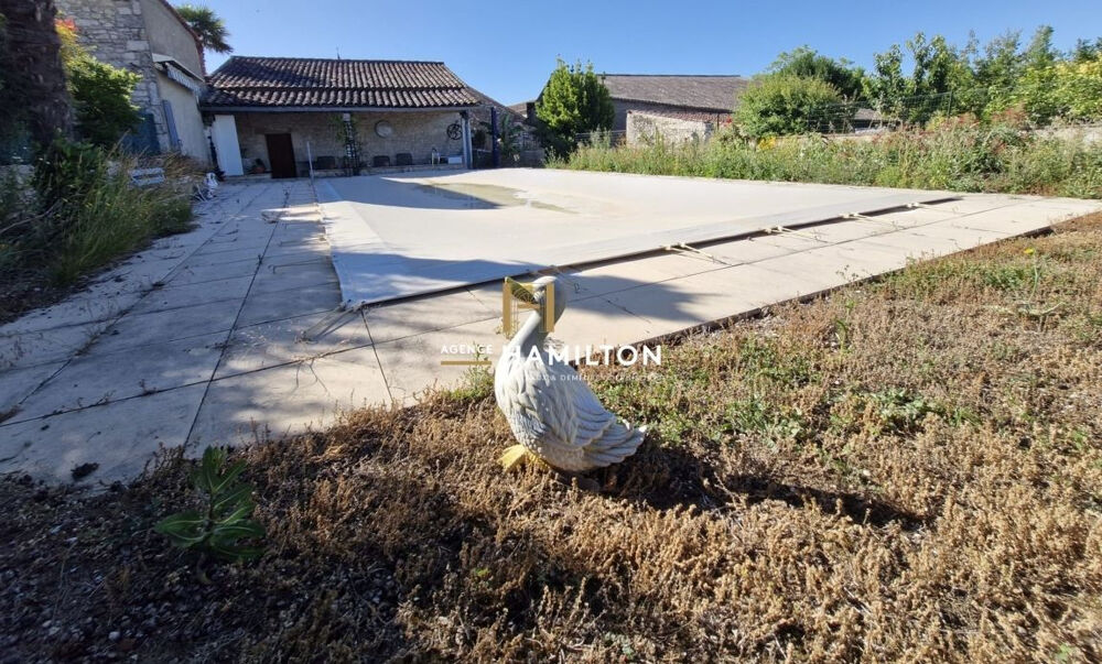 Vente Maison EMSEMBLE DE 2 MAISONS DE VILLAGE ET JARDIN AVEC PISCINE Noailles