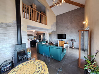  Maison � vendre 5 pi�ces 250 m�