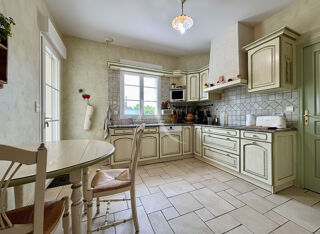  Maison à vendre 7 pièces 225 m²