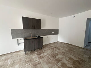  Appartement à louer 2 pièces 57 m²