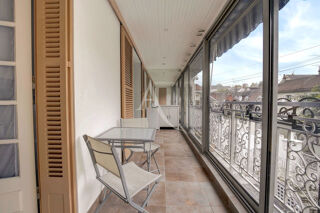  Maison � vendre 9 pi�ces 185 m�