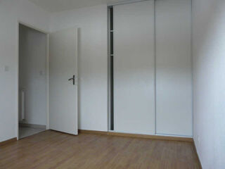  Appartement à louer 2 pièces 48 m²