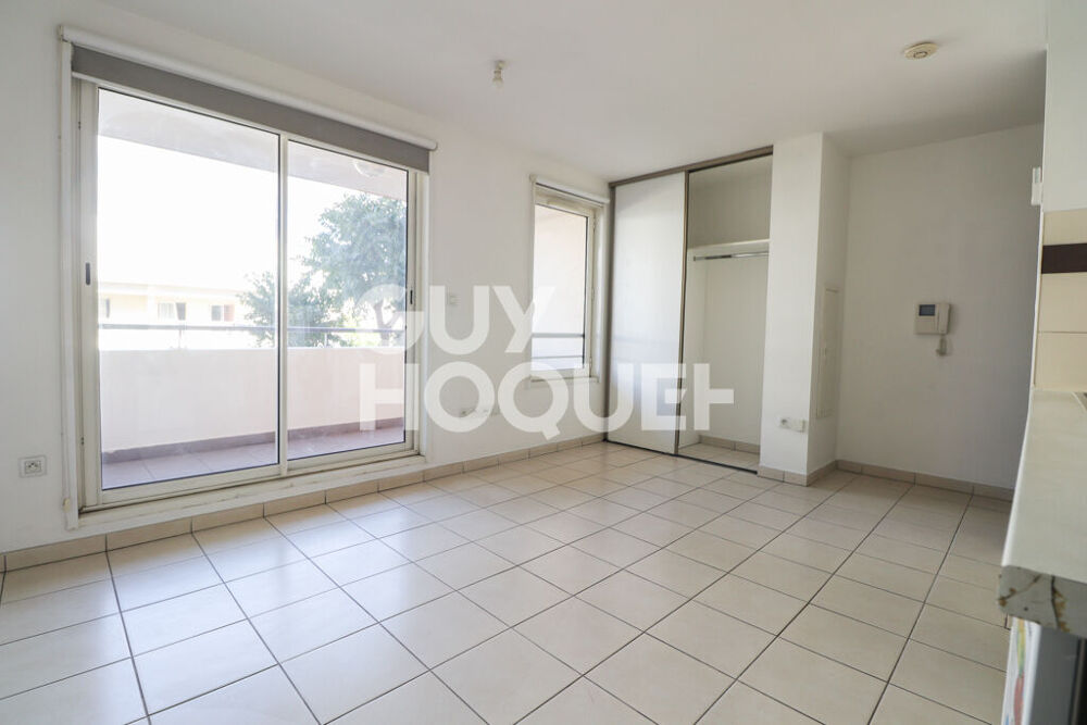Location Appartement STUDIO - SAINTE CLOTILDE Sainte clotilde