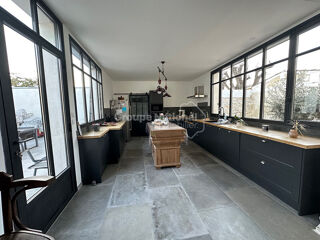  Maison  vendre 6 pices 160 m