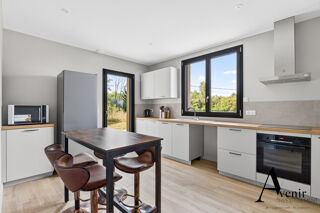  Maison à louer 5 pièces 141 m²
