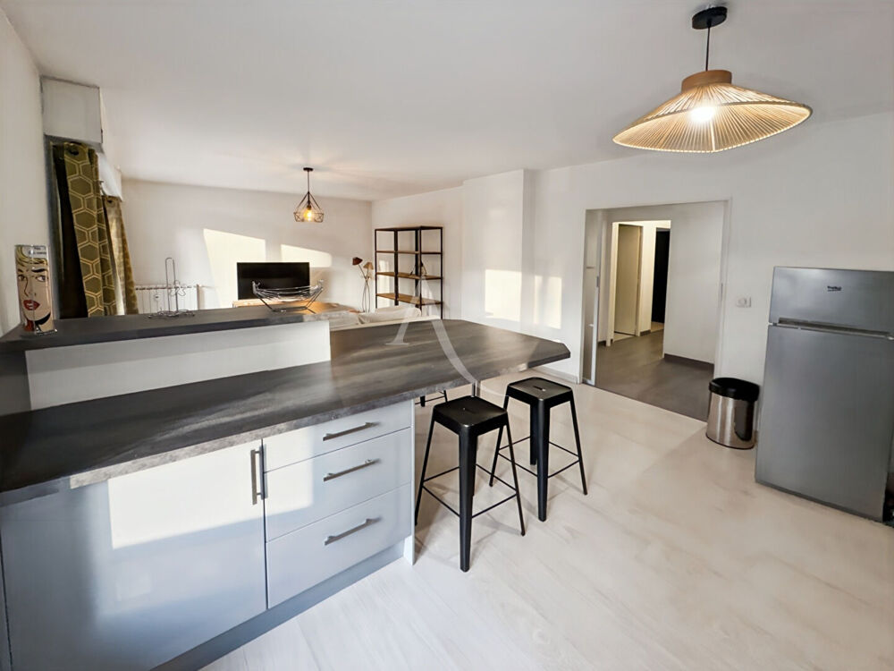 Location Appartement Appartement Annecy 3 pièce(s) 72.03 m2 Annecy