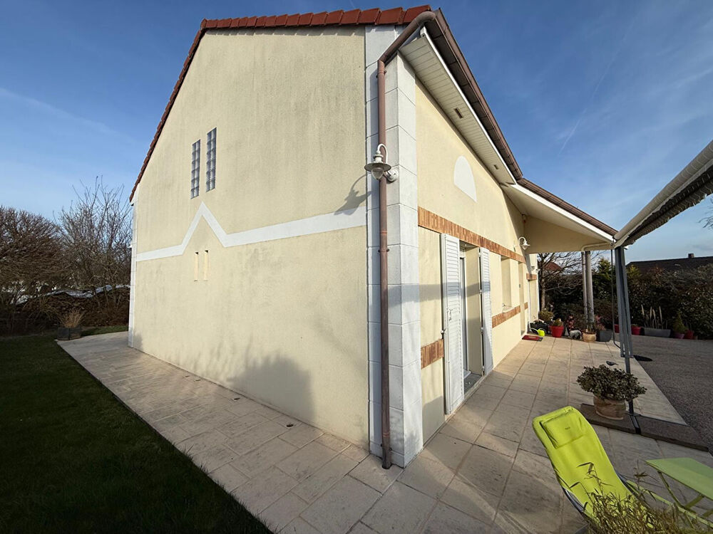 Vente Maison Maison Vittel 8 pièce(s) 150 m2 Vittel