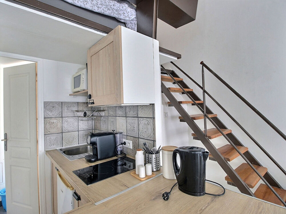 Appartement INTRA MUROS 1 pièce avec Mezzanine à vendre à Avignon - Dernier étage