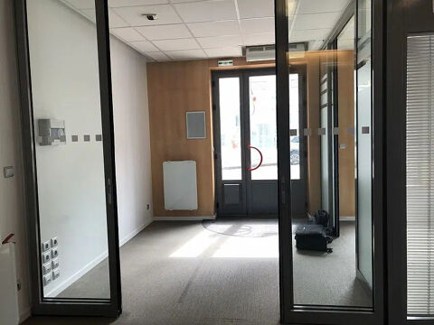   LE CREUSOT - Local d'activité de 32 m2 