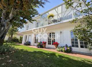  Maison � vendre 6 pi�ces 206 m�