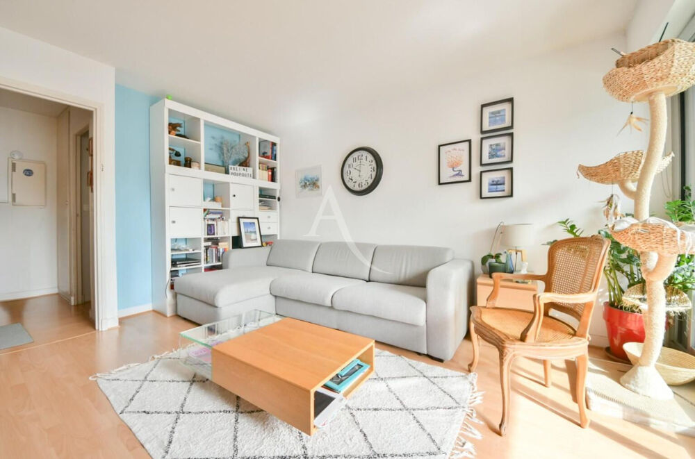 Vente Appartement 3 PIÈCES AVEC TERRASSE  UN VÉRITABLE COCON FAMILIAL Paris 13