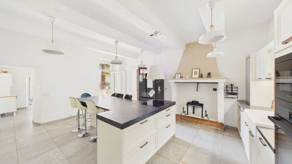 à vendre  Maison Saint-Geniès-de-Comolas (30150)