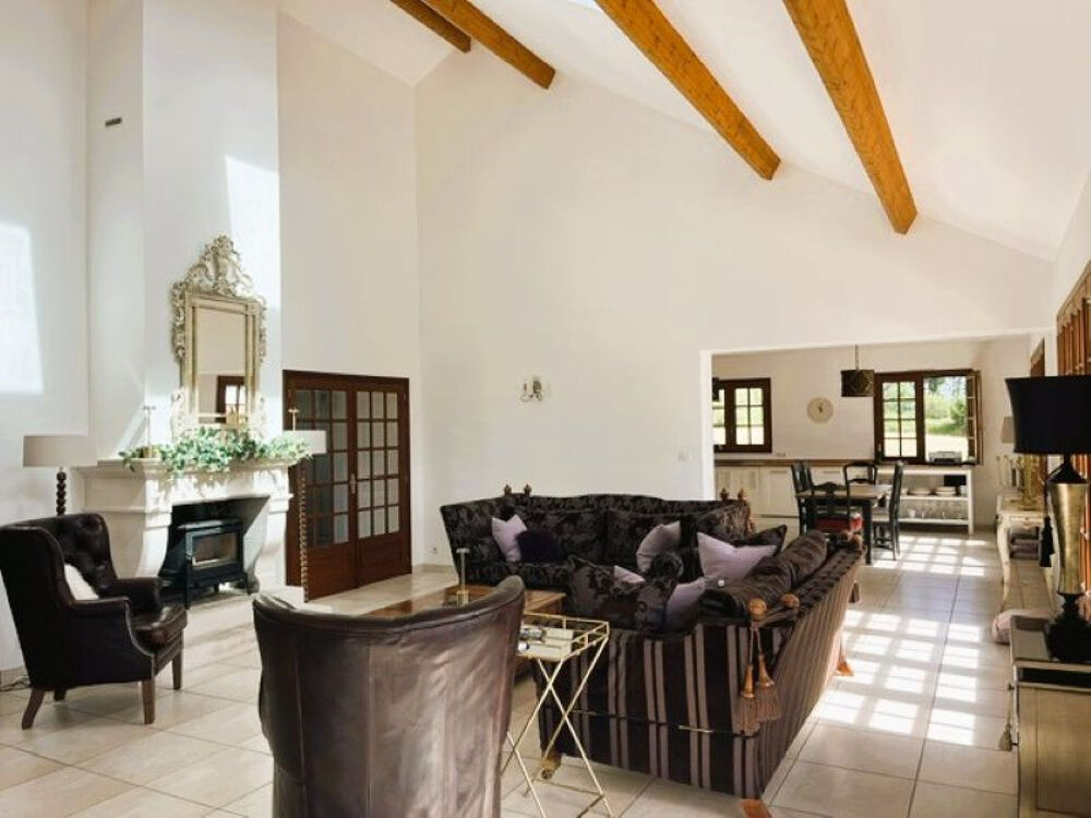 Vente Maison Villa  3 chambres sur un grand parc avec vue, endroit calme Vayres