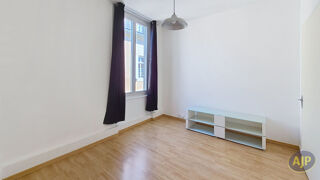  Appartement à louer 3 pièces 40 m²