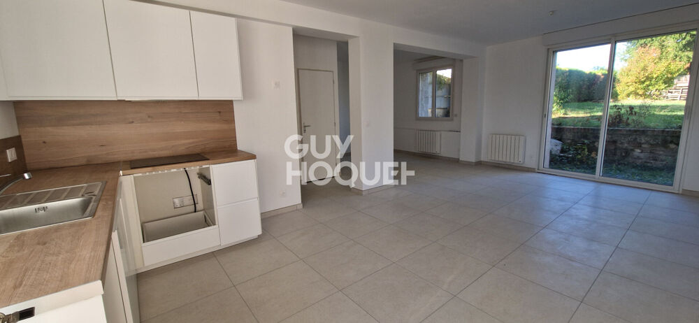 Location Appartement Appartement Le Coudray  4 pièces avec terrasse Le coudray