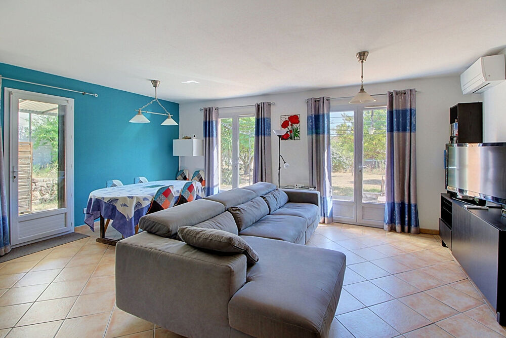 A VENDRE ! EXCLUSIVITÉ A LORGUES ! MAISON 5 PIECES DE PLAIN-PIED DE 88M² SUR 1 250 M² DE TERRAIN