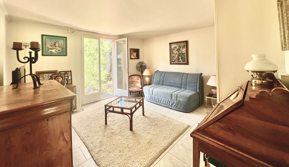 � vendre  Maison Saint-Rapha�l (83700)