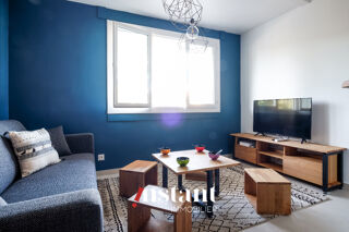  Appartement à louer 5 pièces 79 m²