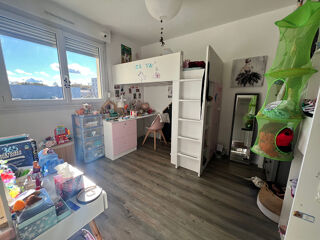  Appartement � vendre 5 pi�ces 88 m�