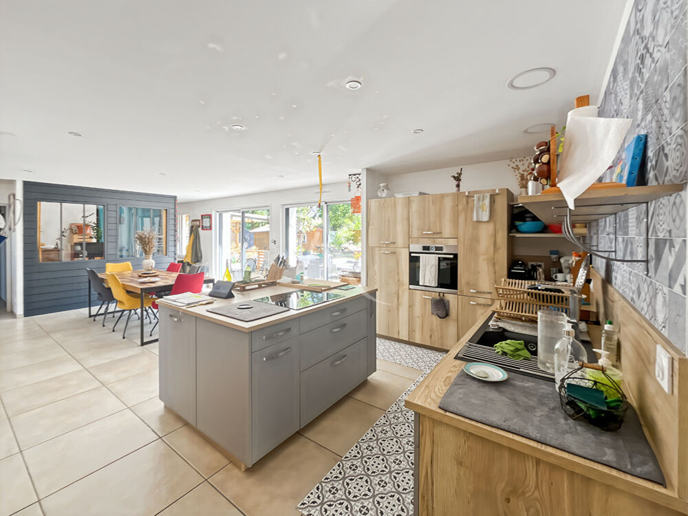 Maison 5 pièce(s) 155 m2