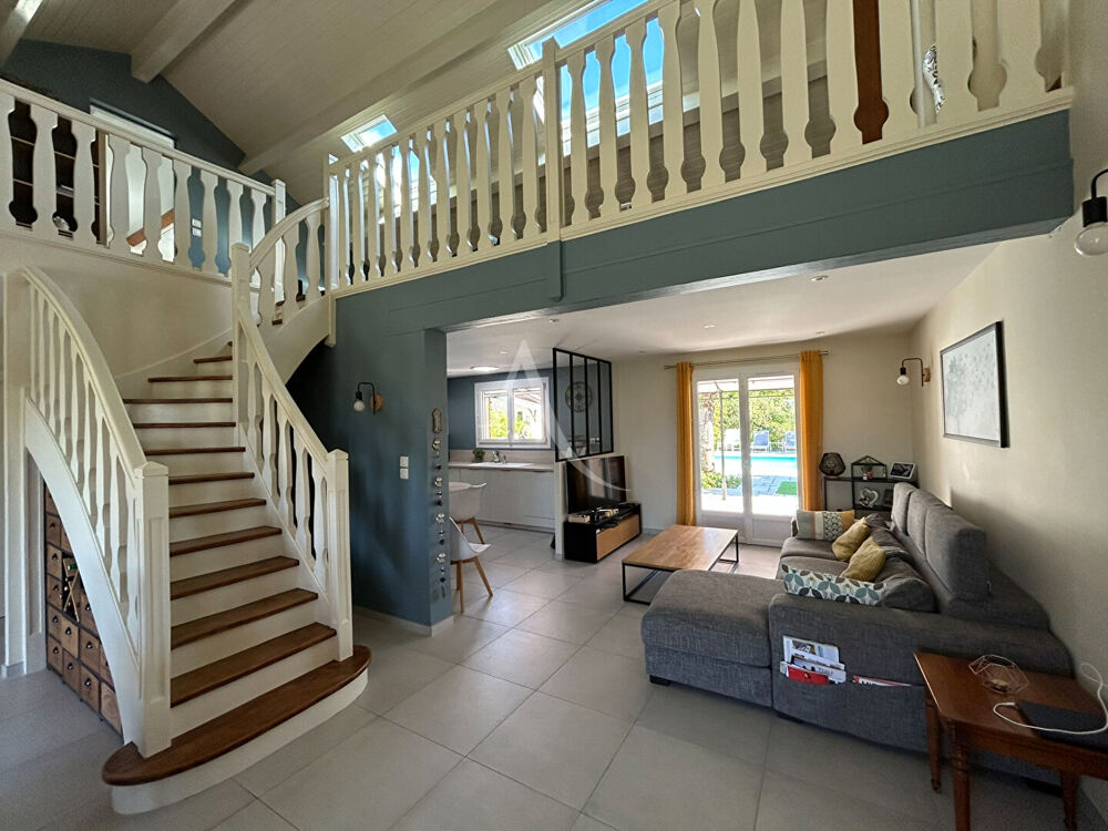 Vente Maison Maison Saint Medard En Jalles 6 pièce(s) 175.74 m2 Saint medard en jalles