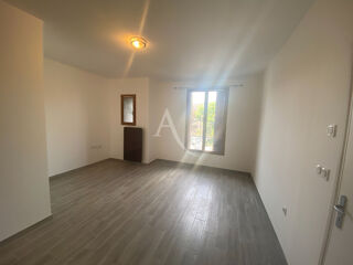  Appartement à louer 1 pièce 29 m²