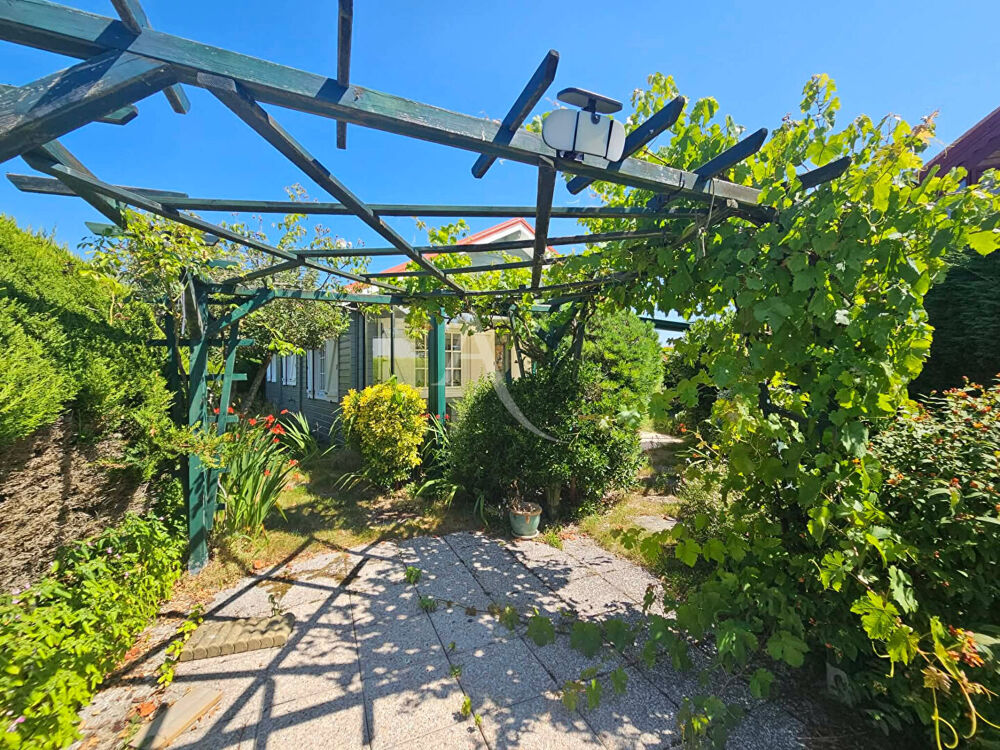 Chalet 2 chambres avec jardin
