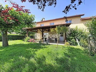  Maison à vendre 9 pièces 196 m²