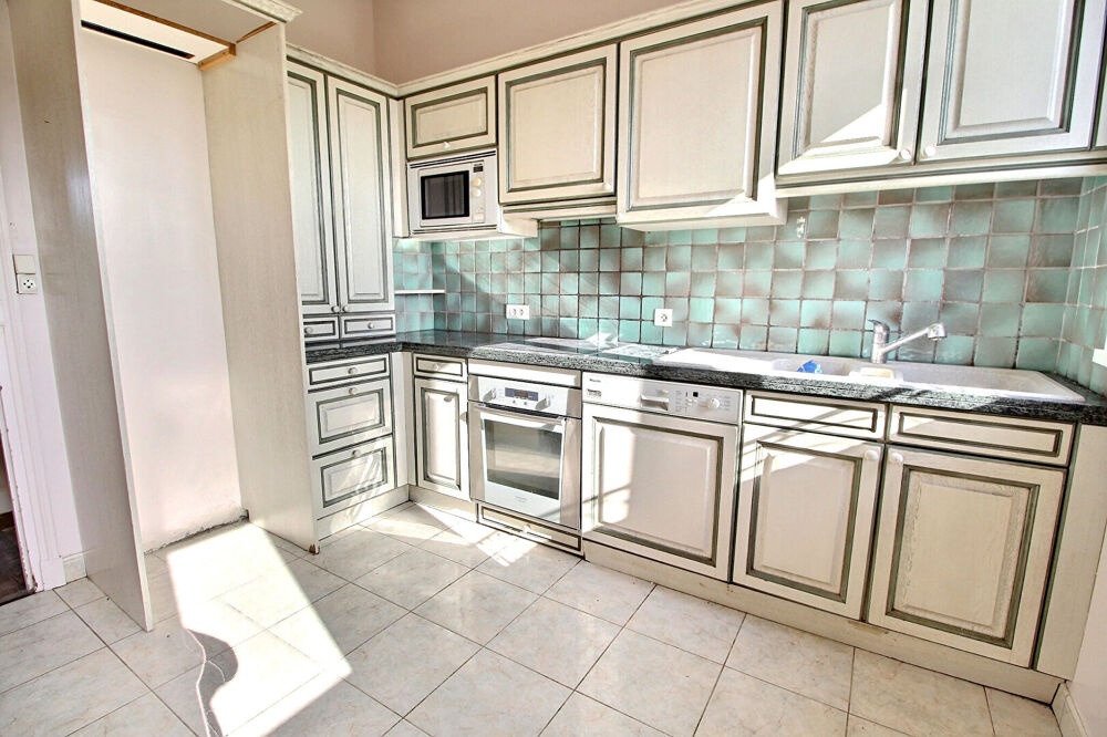 Maison 9 pièce(s) 176 m2
