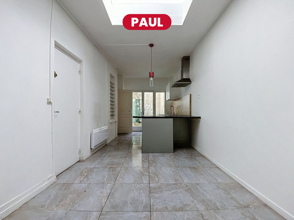 Vente Appartement T3 63 m²  - 2 chambres avec salle d'eau - cour/terrasse 20 m² - Rue de Puebla Centre Lille