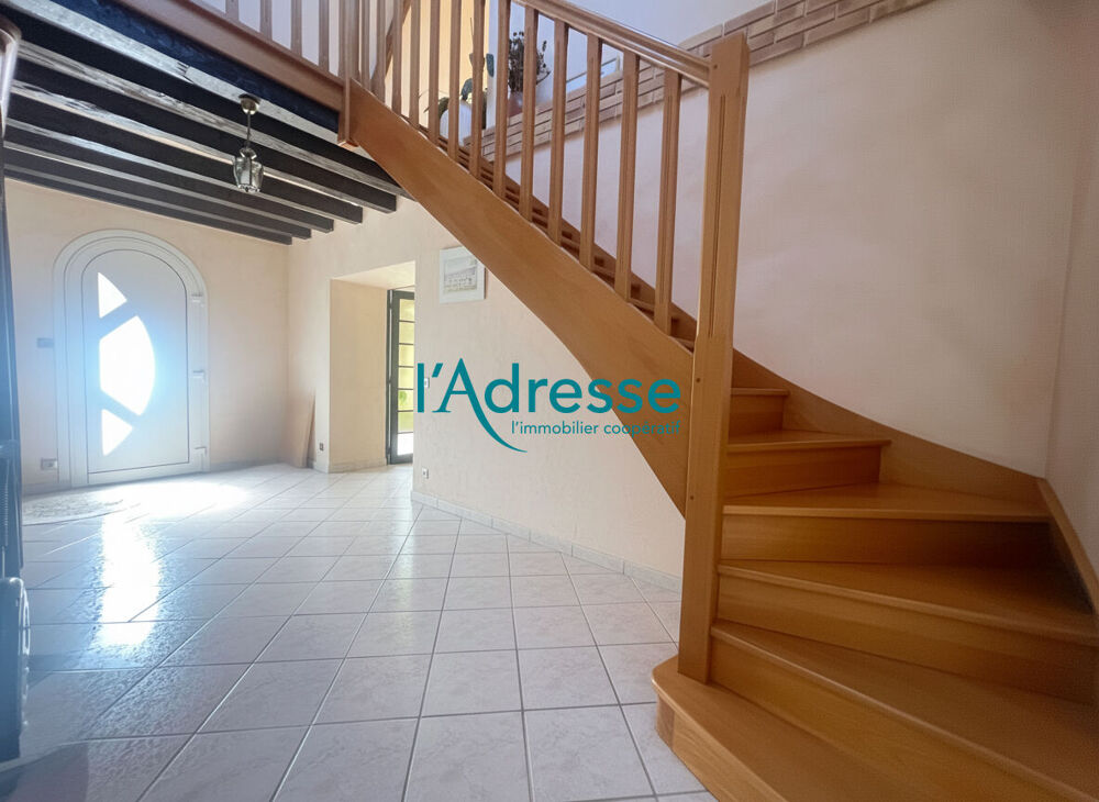 Vente Maison Maison familiale de 235 m² avec terrain arboré de 5 200 m² Erbray