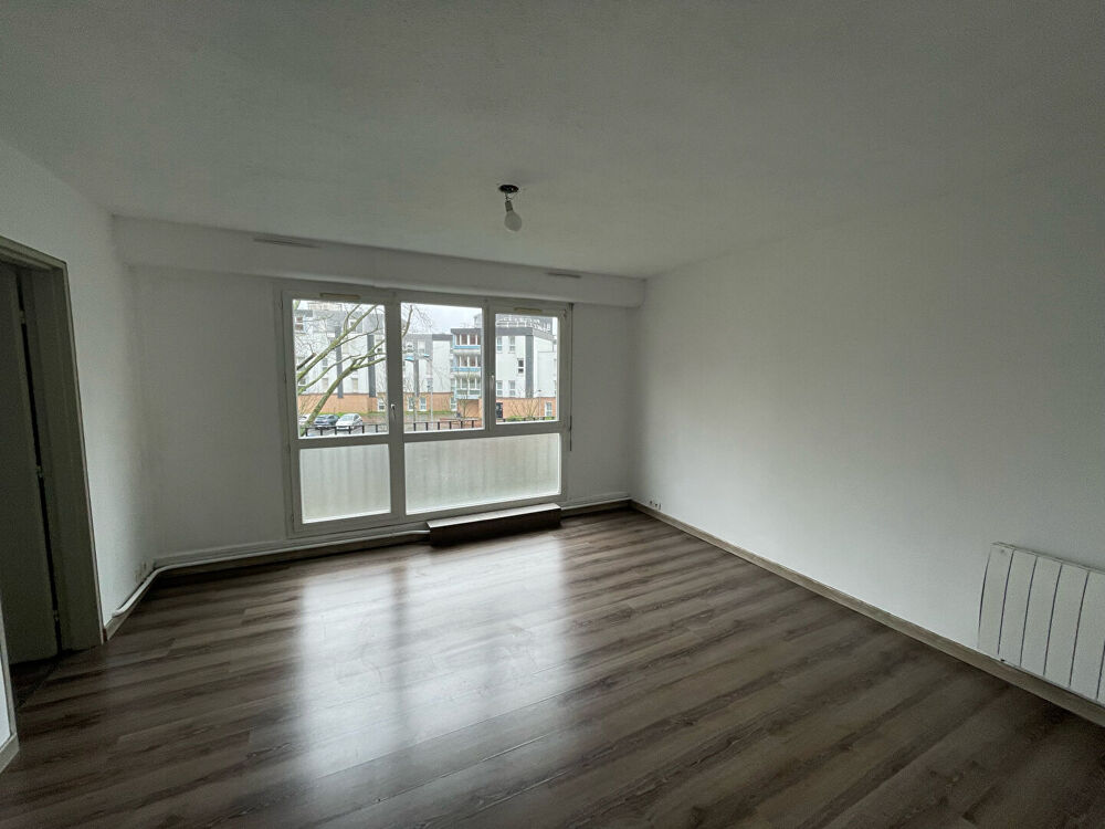 Location Appartement SAINT SAULVE - A PROXIMITE DE LA PISCINE ET DE TOUS COMMERCES. Valenciennes