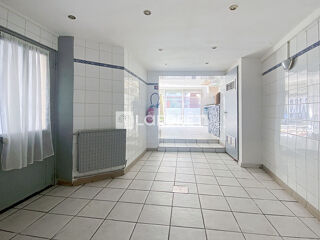  Immeuble à vendre 2 pièces 92 m²