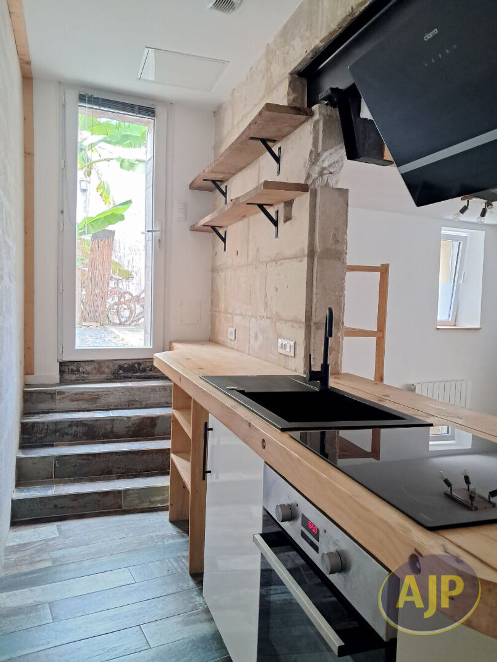Location Maison Maison Pons 63.82 m2 Pons