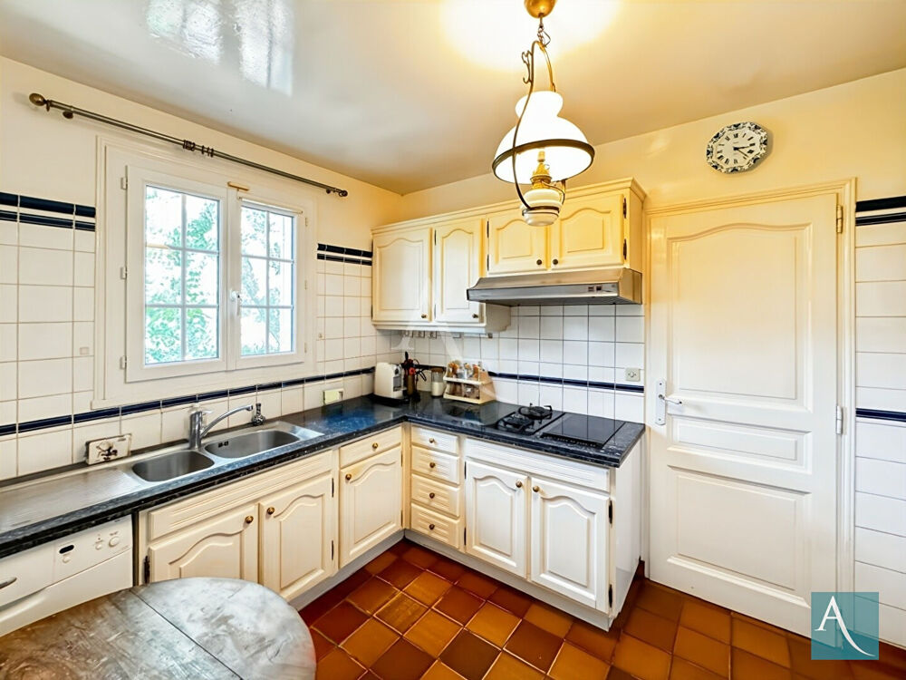 Vente Maison Demeure de caractère EGLY  235 m²  Charme, volumes et appartement indépendant Egly