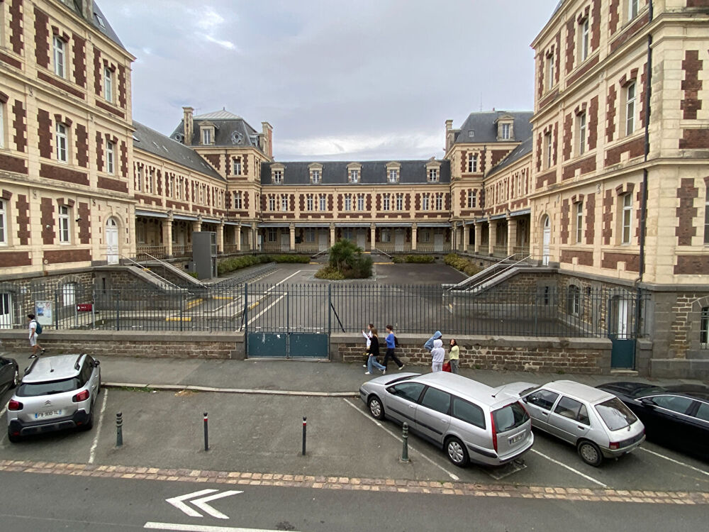 Vente Appartement Appartement T2 rénové - Saint Servan Centre - Cave - Local vélos Saint malo