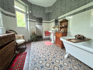  Maison à vendre 8 pièces 332 m²