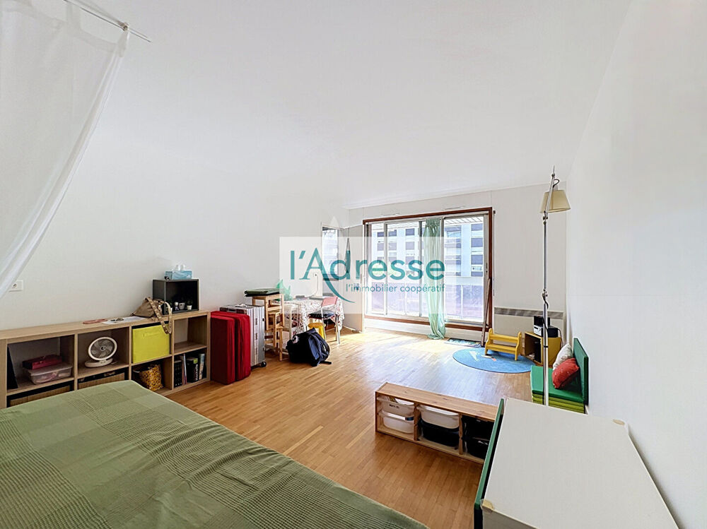 Appartement 1 pièce 32 m² · à Paris 12 · 32 m² · 334 000 €
