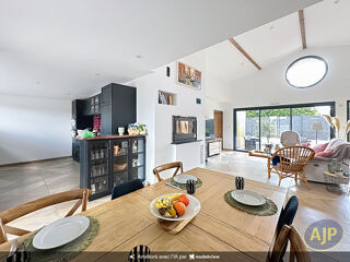 Maison 5 pièces 133 m² · à Issé · 133 m² · 258 475 €
