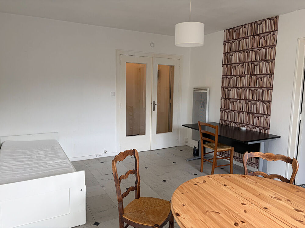 Location Appartement A louer - Appartement T1 avec place de parking - Angers secteur Eblé / Frémur Angers