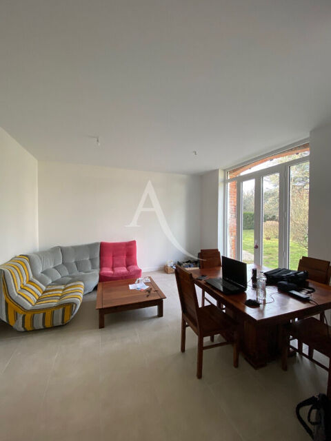  Appartement � louer 3 pi�ces 63 m�