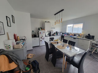  Maison à louer 4 pièces 85 m²