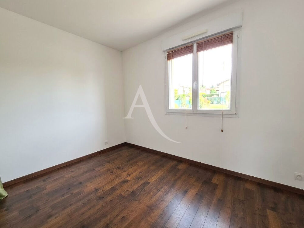 Maison de plain-pied de 70 m² sur terrain clos de 519 m² ? Mesnard-la-Barotière