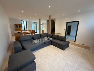  Maison � vendre 7 pi�ces 244 m�