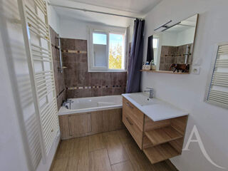  Appartement � vendre 3 pi�ces 55 m�