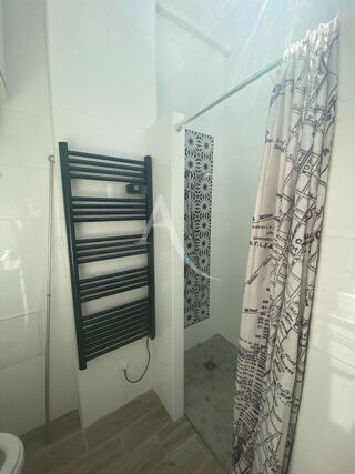  Appartement à louer 2 pièces 27 m²