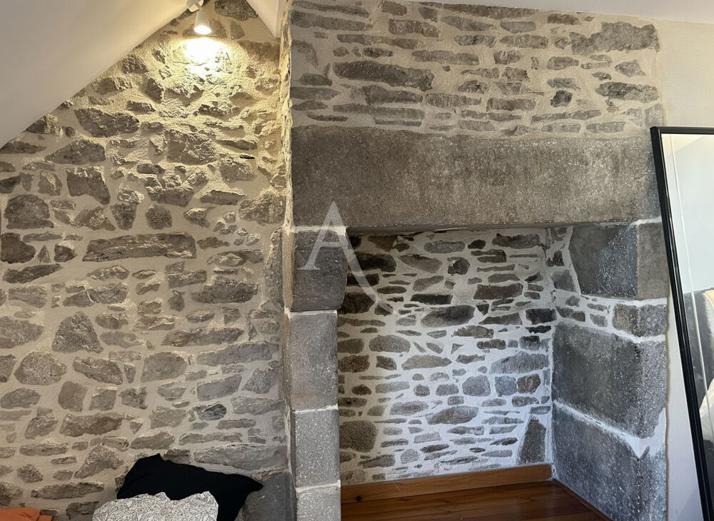 Grand studio de caractère centre ville Vannes