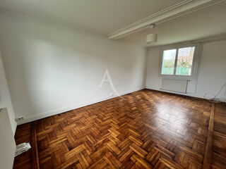  Maison à louer 5 pièces 85 m² Touzac