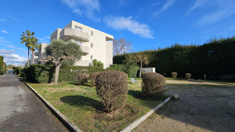 Vente Appartement Appartement rénové 3 pièces 41m2 avec grande terrasse et garage à Mandelieu Mandelieu la napoule