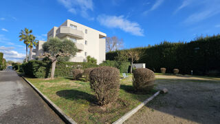 Vente Appartement Appartement rénové 3 pièces 41m2 avec grande terrasse et garage à Mandelieu Mandelieu la napoule